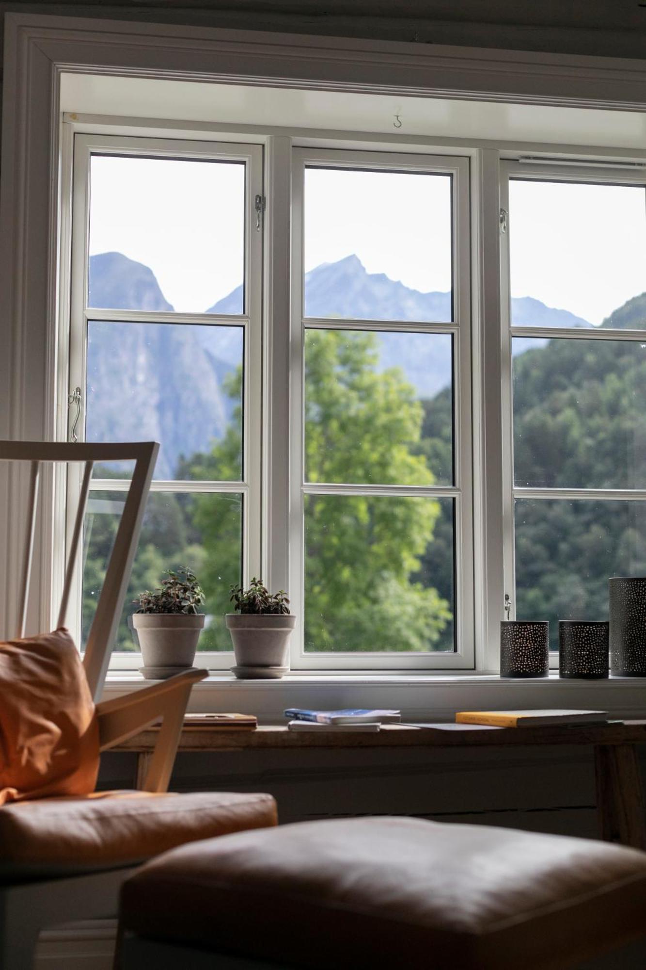 Villa Ostigard 1810 Åndalsnes Exterior foto